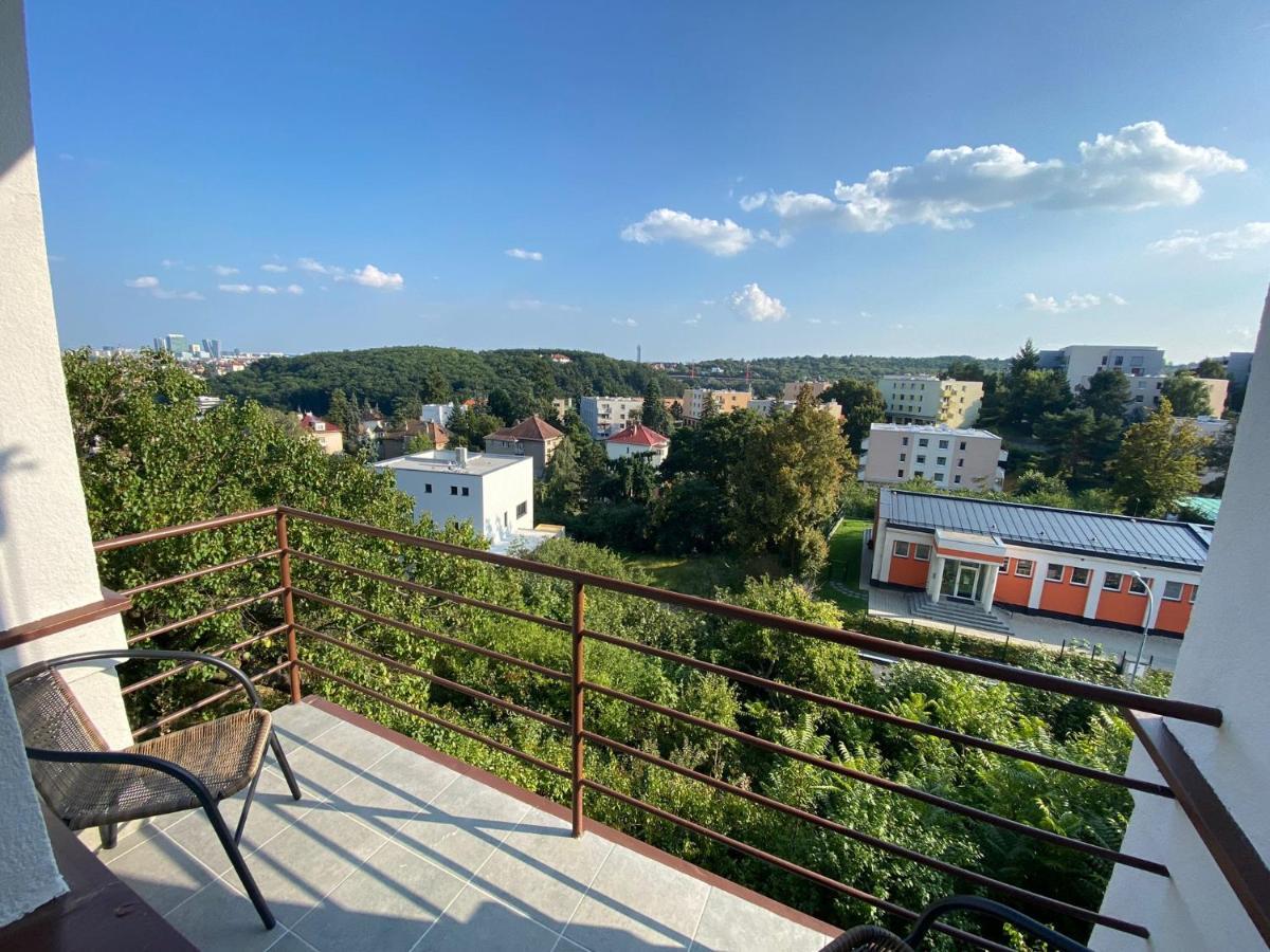 Apartman Xaveriova Praga Exterior foto