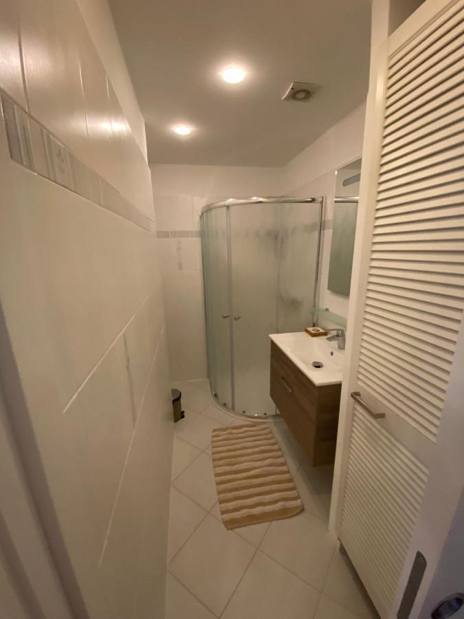 Apartman Xaveriova Praga Exterior foto